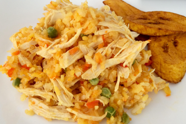 Arooz con Pollo Ecuatoriano